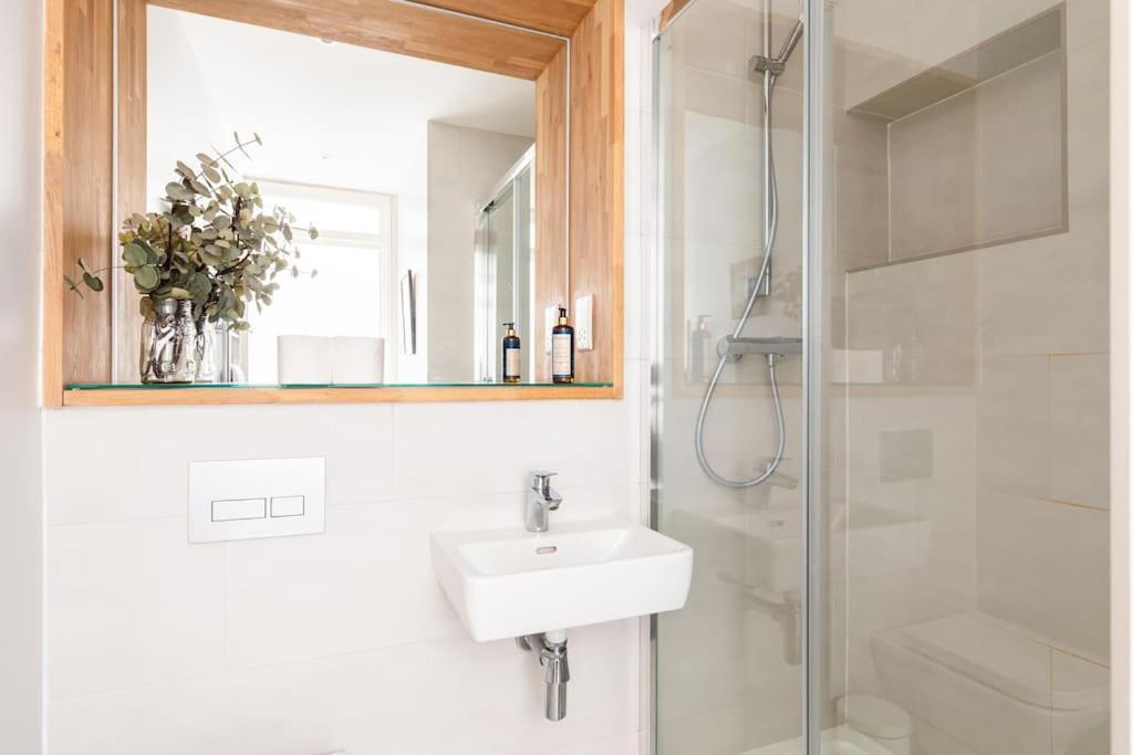 Premium Central House W Parking - Walk Everywhere Bath Ngoại thất bức ảnh