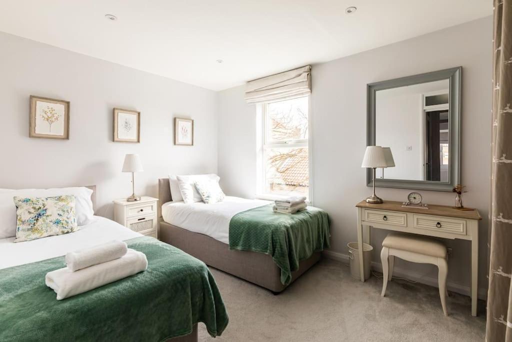 Premium Central House W Parking - Walk Everywhere Bath Ngoại thất bức ảnh