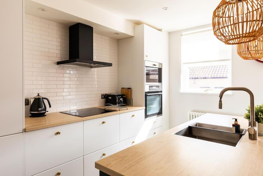 Premium Central House W Parking - Walk Everywhere Bath Ngoại thất bức ảnh